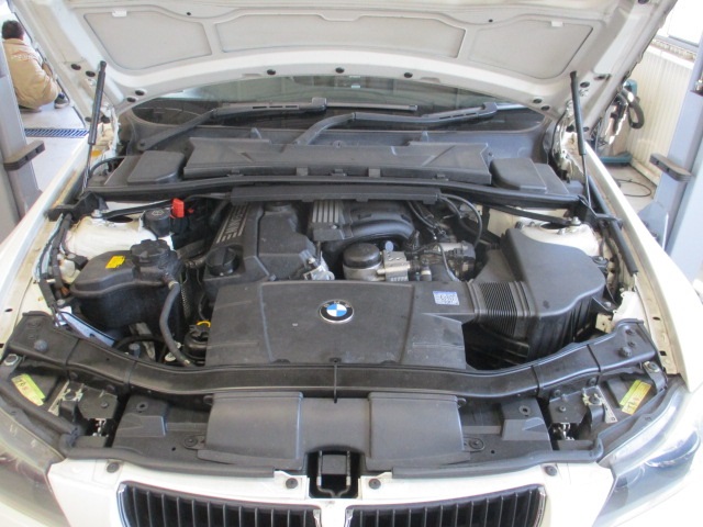大切な ラジエター ロアホース BMW 3シリーズ E90 E91 E92 320i PG20 