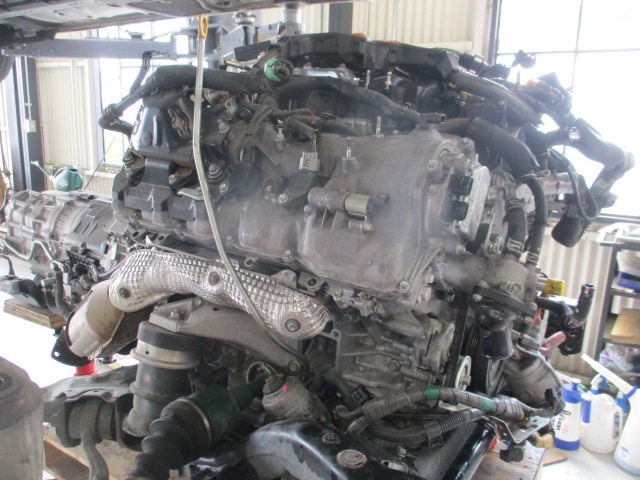 レクサス LS600hL DAA－UVF46 走行中エンジン回転上昇→エンスト修理