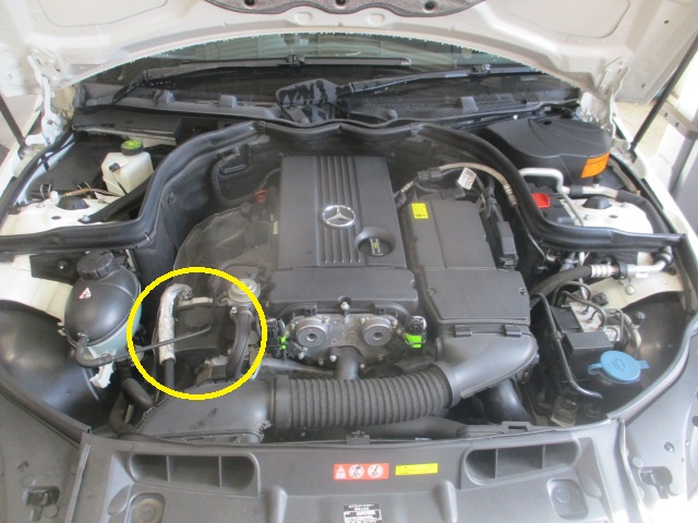 メルセデスベンツ W204 C200 DBA-204041 パワーステアリング異音修理 パワステポンプ交換 作業事例 | 輸入車修理専門店  S-TECH carservice (エステックカーサービス) ベンツ・BMW・ジャガー・ポルシェなどの外車修理・鈑金塗装