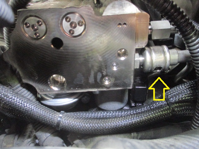 MINI R60 クーパーS ALL4 エンジン始動不能修理 燃料高圧ポンプ交換 