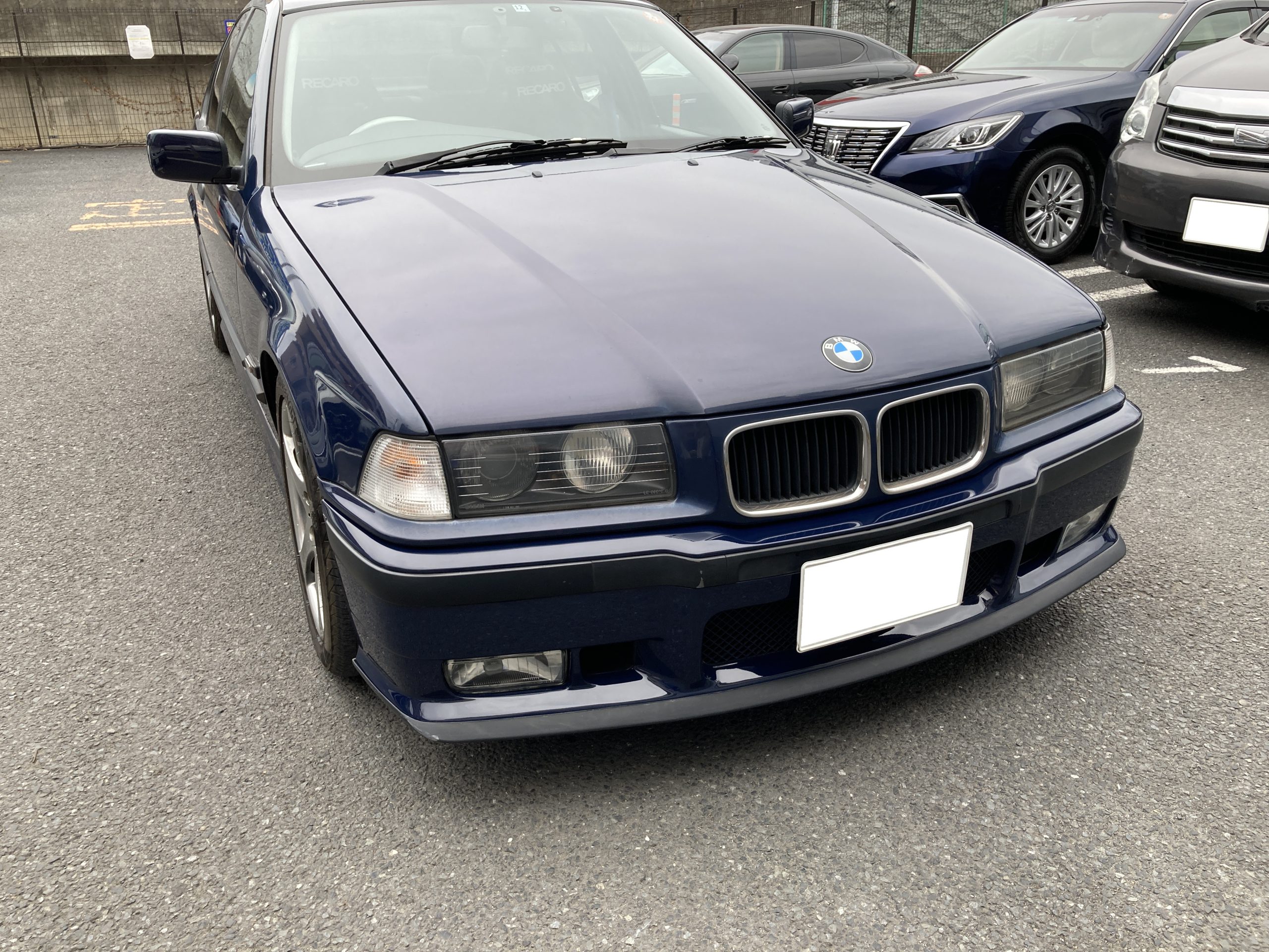 BMW・3シリーズクーペ（E36） フロントバンパークリア剥がれ修理