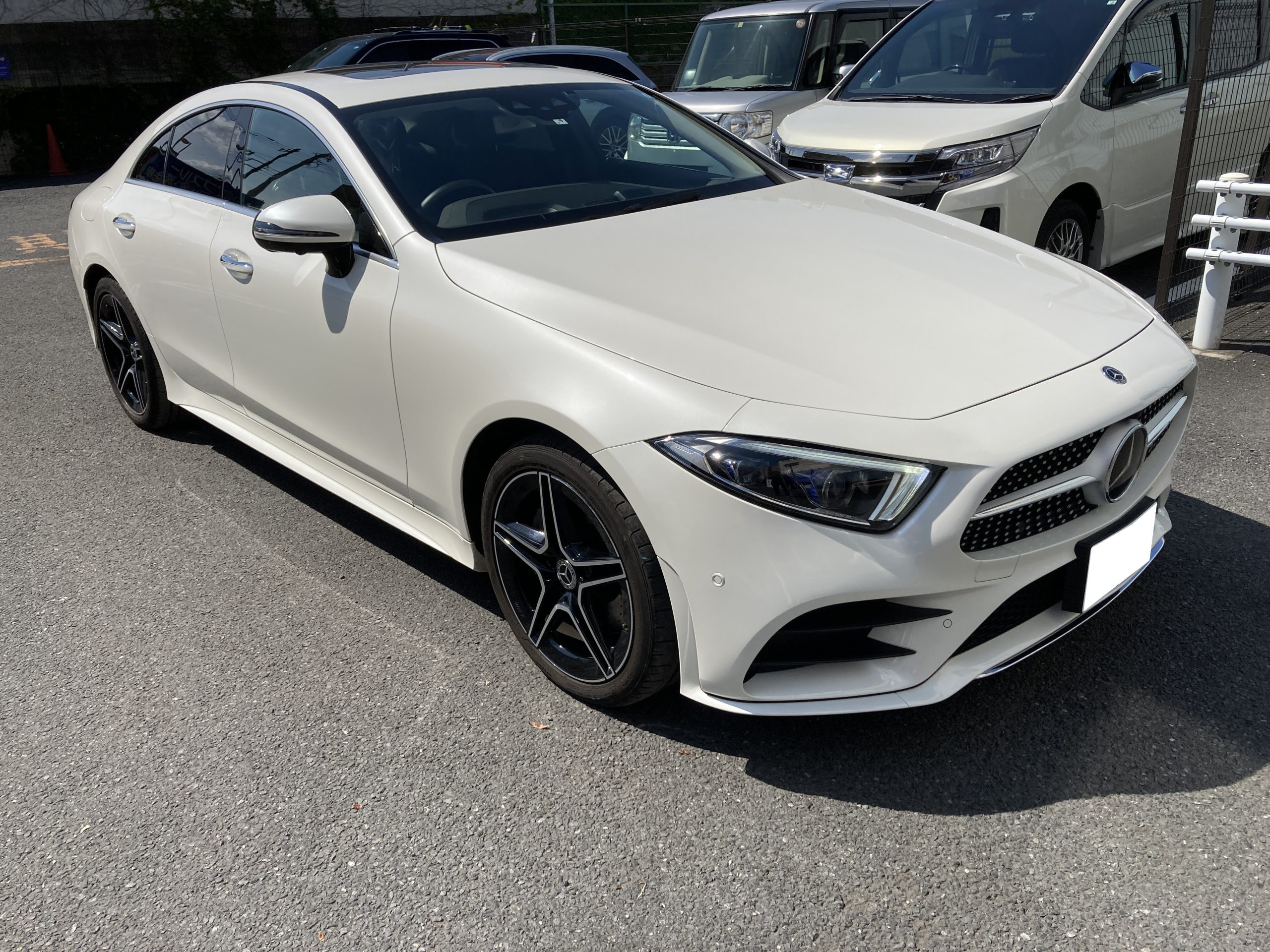 メルセデス・ベンツ CLS450左リアドア，リアフェンダー凹み修理 アルミ