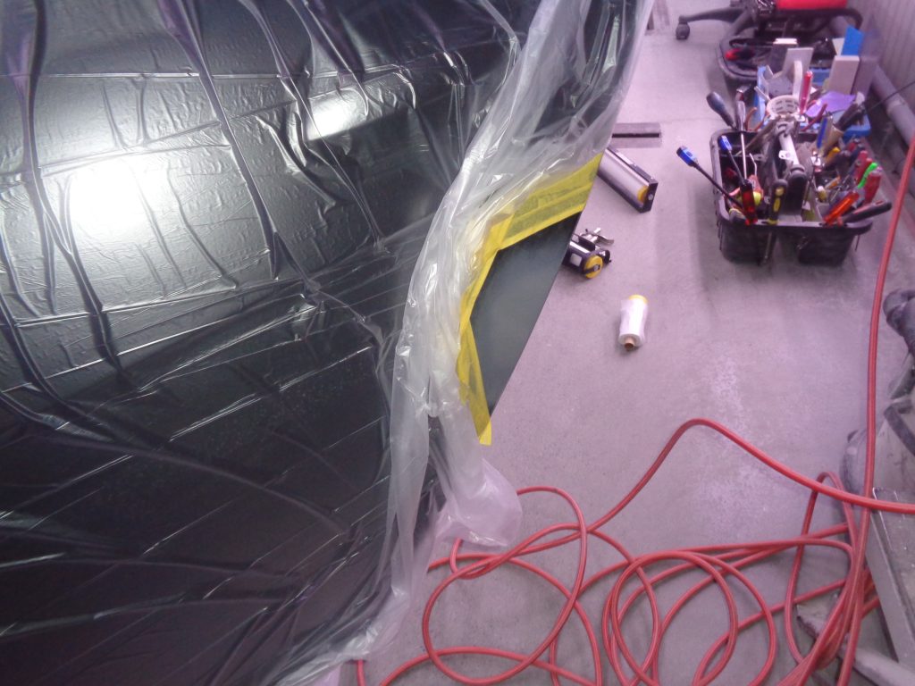 BMW、E65、7シリーズ、リアドア、クォーターパネル、キズ、凹み、修理、塗装、