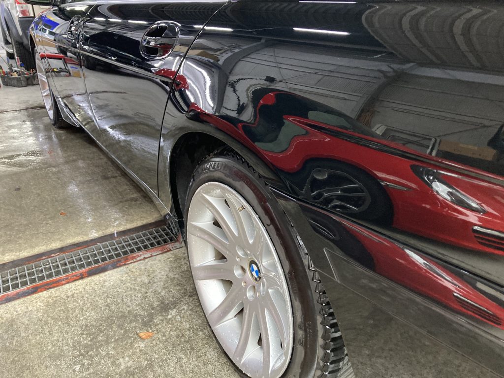 BMW、E65、7シリーズ、リアドア、クォーターパネル、キズ、凹み、修理、塗装、