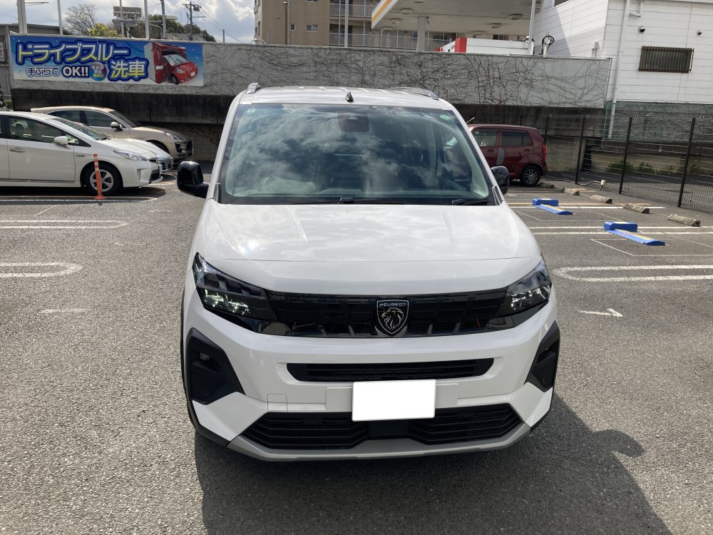 プジョー、リフター、リアドア、クォーターパネル、ロッカーパネル、キズ、凹み、修理、塗装、