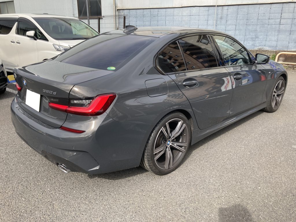 BMW、3シリーズ、G20、フロントバンパー、フロントフェンダー、Mスポーツエアロ、キズ、変形、交換、塗装、取付、