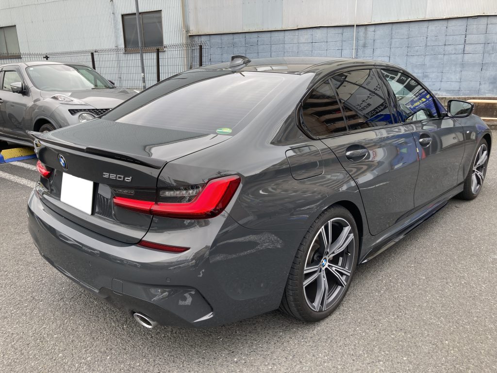 BMW、3シリーズ、G20、フロントバンパー、フロントフェンダー、Mスポーツエアロ、キズ、変形、交換、塗装、取付、