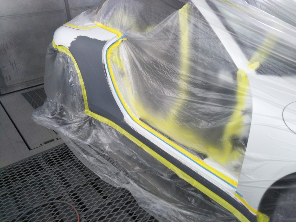 ポルシェ、911、フロントドア、クォーターパネル、ロッカーパネル、キズ、凹み、修理、交換、塗装、耐チップ塗装、