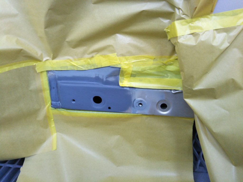 BMW、6シリーズ、F06、フロントバンパー、フロントフェンダー、リアドア、クォーターパネル、リアバンパー、キズ、凹み、変形、修理、交換、塗装