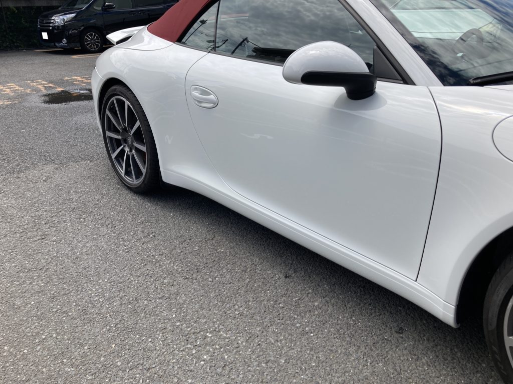 ポルシェ、911、フロントドア、クォーターパネル、ロッカーパネル、キズ、凹み、修理、交換、塗装、耐チップ塗装、