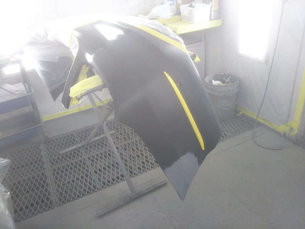 メルセデスベンツ、Cクラス、W205、リアドア、クォーターパネル、リアバンパー、キズ、凹み、修理、交換、塗装、