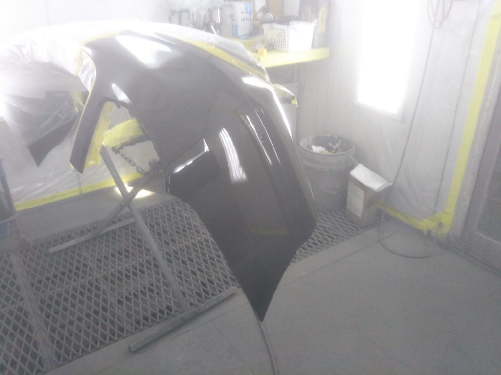 メルセデスベンツ、Cクラス、W205、リアドア、クォーターパネル、リアバンパー、キズ、凹み、修理、交換、塗装、