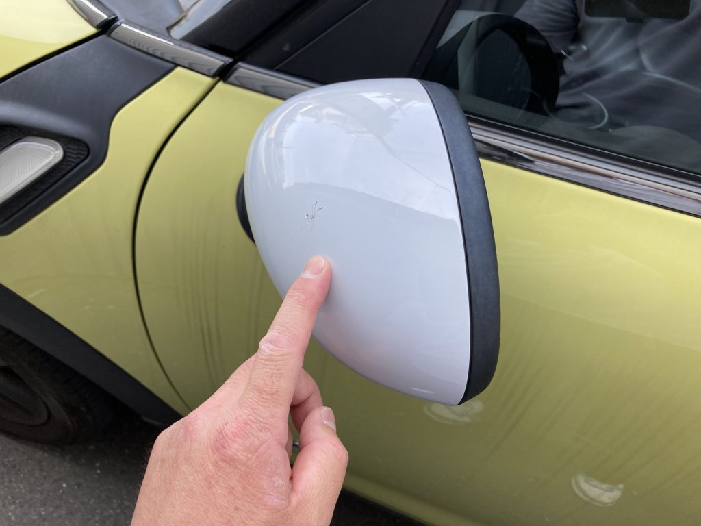 ミニ、リアドア、ドアハンドル、ルーフサイド、ミラーカバー、アルミホイール、キズ、凹み、修理、交換、塗装、