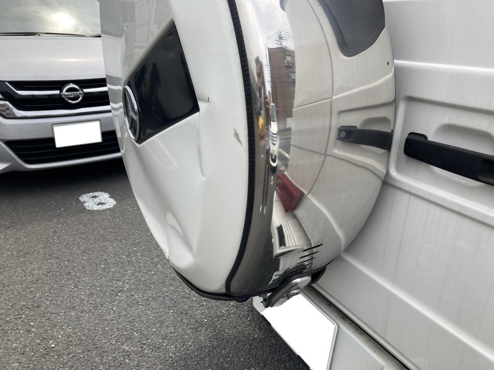 メルセデスベンツ、ゲレンデ、W463、リアゲート、背面タイヤカバー、キズ、変形、交換、塗装、