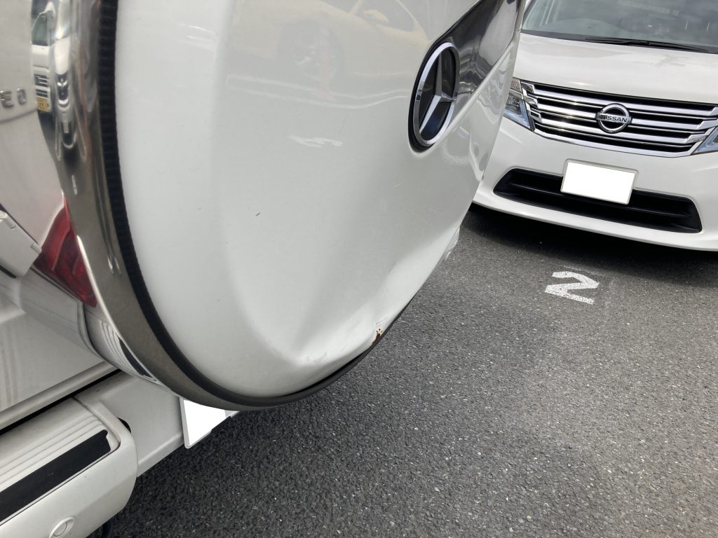 メルセデスベンツ、ゲレンデ、W463、リアゲート、背面タイヤカバー、キズ、変形、交換、塗装、