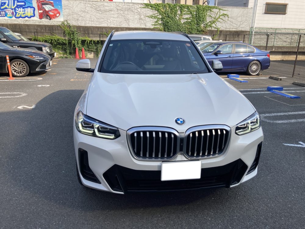 BMW、X3、リアドア、クォーターパネル、アーチモール、キズ、凹み、修理、塗装、