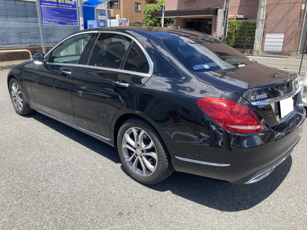 メルセデスベンツ、Cクラス、W205、リアドア、クォーターパネル、リアバンパー、キズ、凹み、修理、交換、塗装、