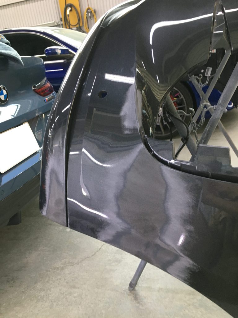 ポルシェ、マカン、フロントバンパー、リアバンパー、キズ、修理、塗装、