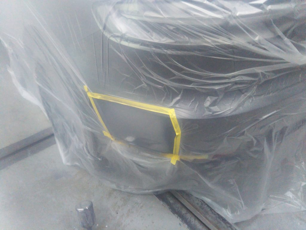 ポルシェ、マカン、フロントバンパー、リアバンパー、キズ、修理、塗装、