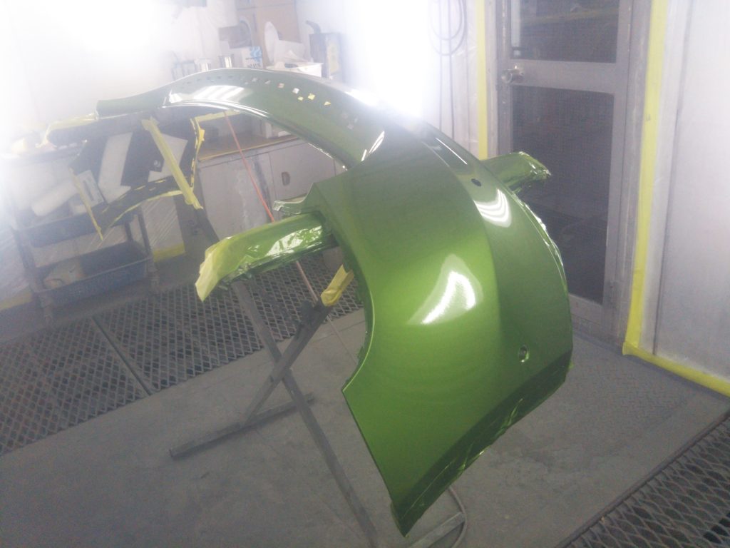 メルセデスベンツ、GLA、W156、フロントドア、クォーターパネル、リアバンパー、キズ、凹み、修理、デントリペア、