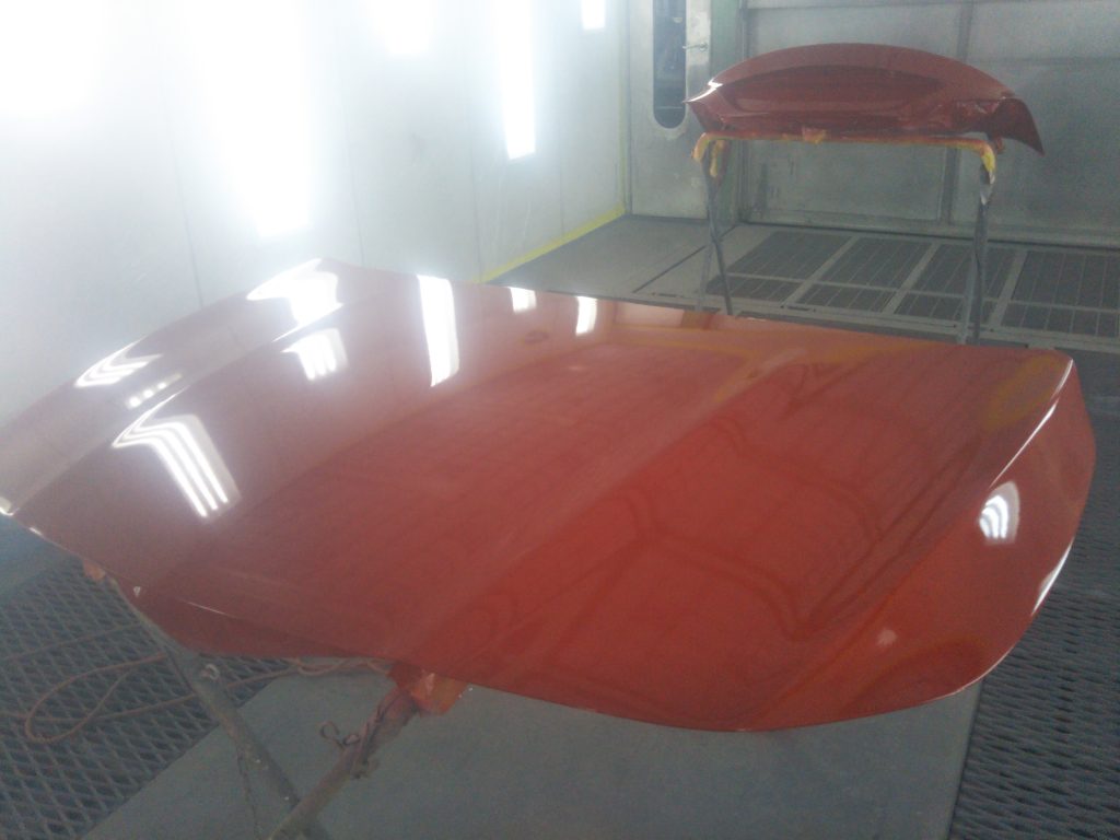 メルセデスベンツ、CLA、W117、ボンネット、トランクパネル、塗装浮き、剥離、凹み、修理、塗装、