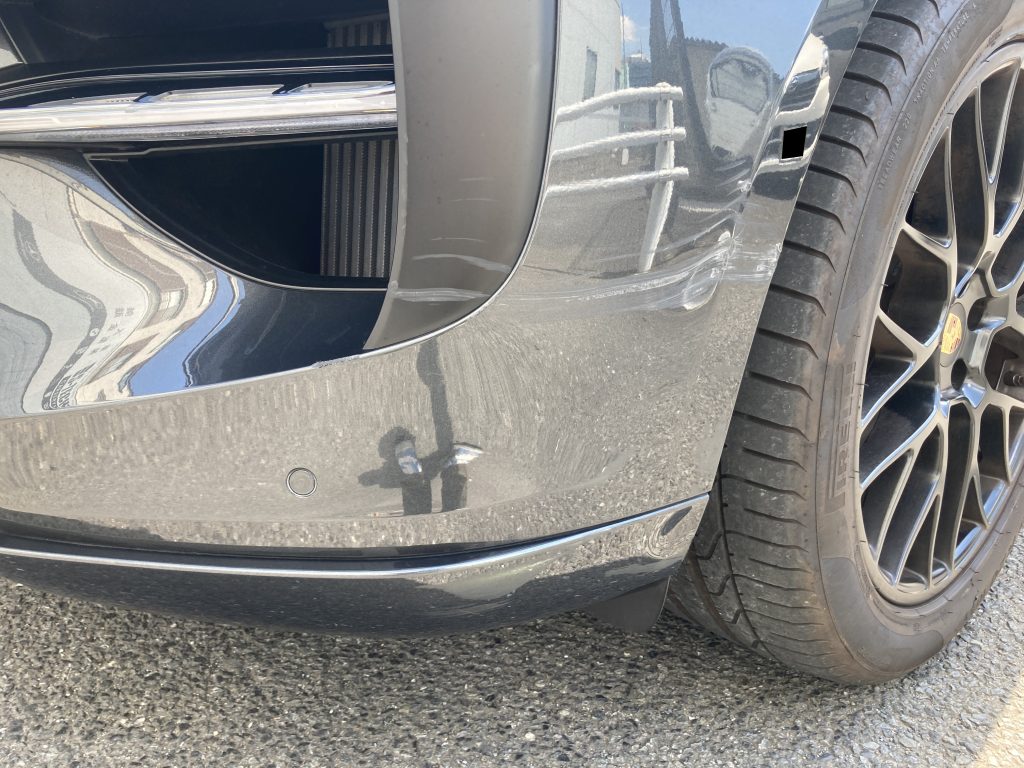 ポルシェ、マカン、フロントバンパー、リアバンパー、キズ、修理、塗装、