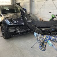 ポルシェ、マカン、フロントバンパー、リアバンパー、キズ、修理、塗装、