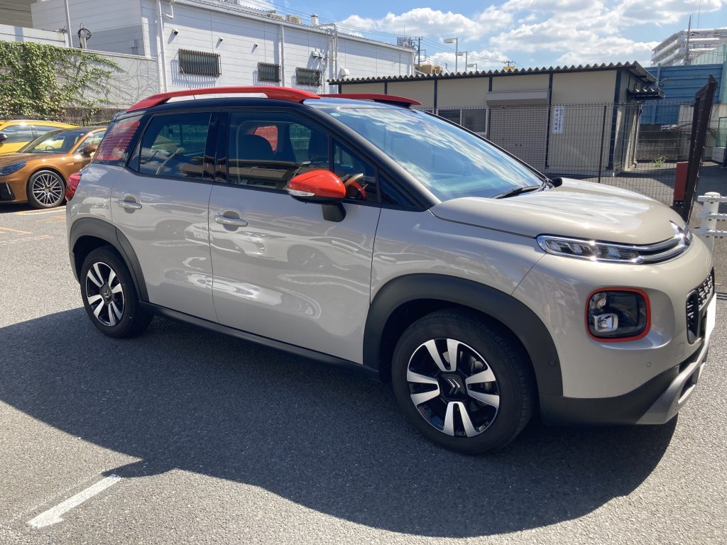 シトロエン、C3、リアドア、クォーターパネル、キズ、凹み、修理、交換、塗装、