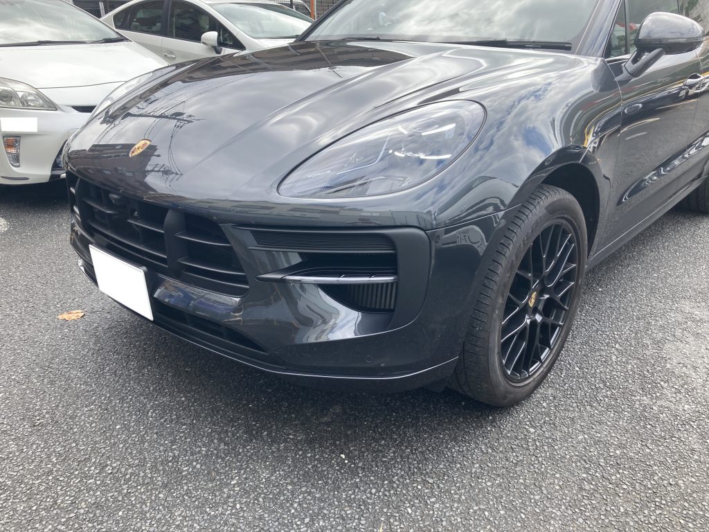 ポルシェ、マカン、フロントバンパー、リアバンパー、キズ、修理、塗装、