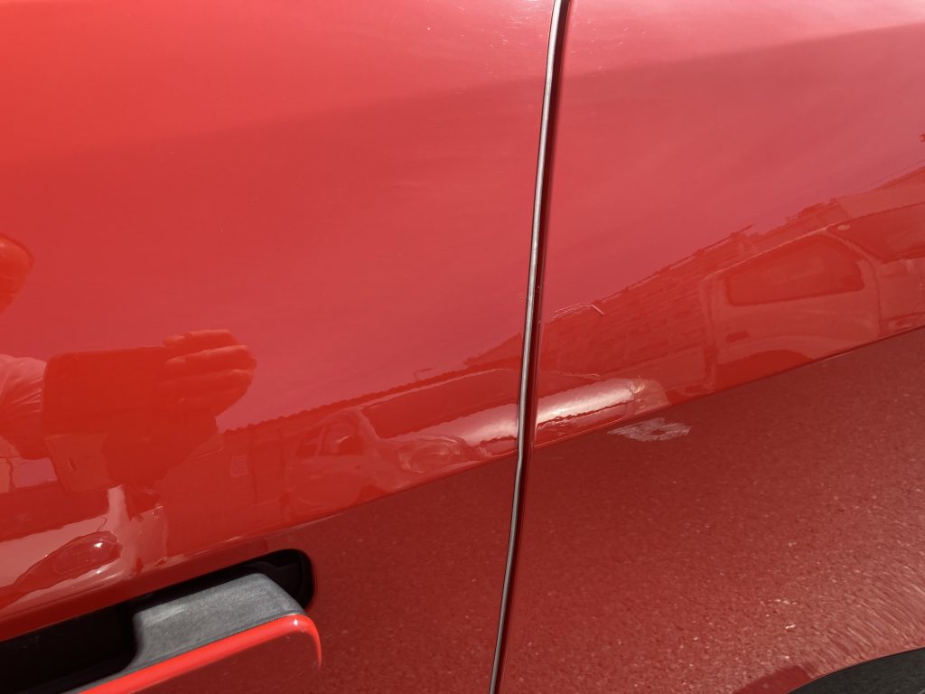 ジャガー、I-pace、フロントドア、リアドア、キズ、凹み、修理、塗装、