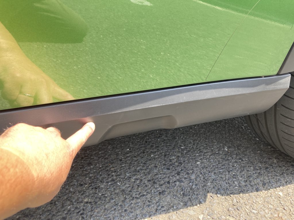 メルセデスベンツ、GLA、W156、フロントドア、クォーターパネル、リアバンパー、キズ、凹み、修理、デントリペア、