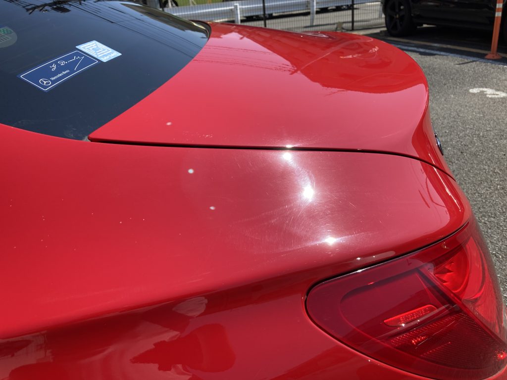 メルセデスベンツ、CLA、W117、ボンネット、トランクパネル、塗装浮き、剥離、凹み、修理、塗装、