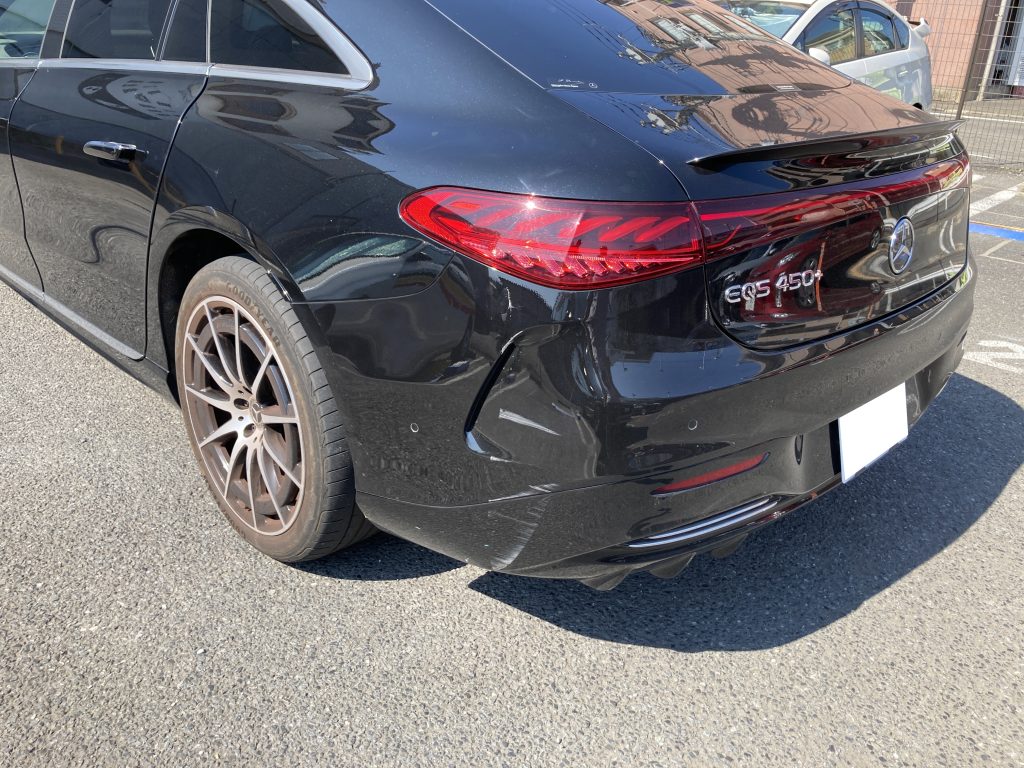 メルセデスベンツ、W297、EQS、リアバンパー、キズ、修理、再塗装修理