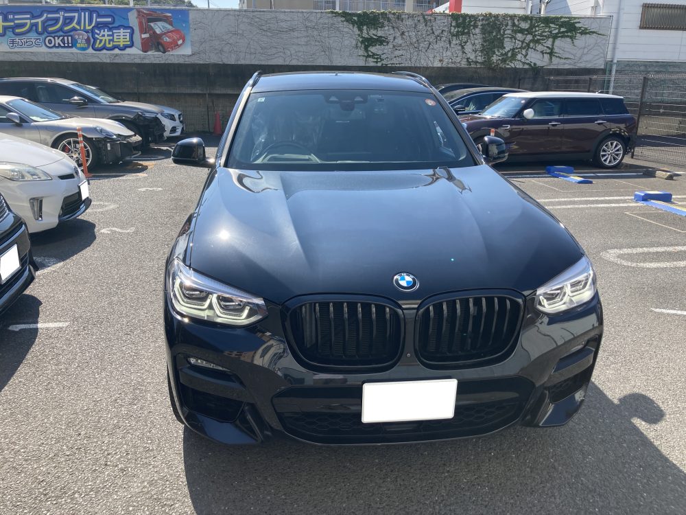 BMW、X3、G01、リアドア、クォーターパネル、アーチモール、キズ、凹み、修理、交換、塗装、