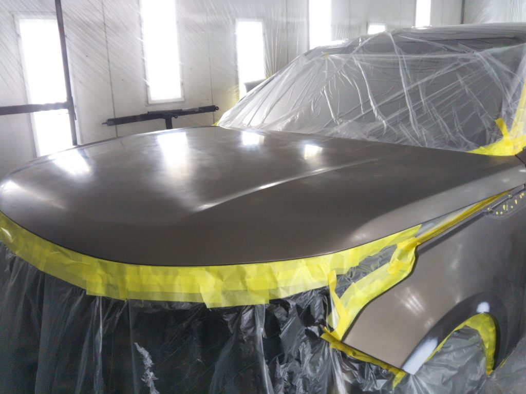 ランドローバー、ベラール、フロントドア、リアドア、クォーターパネル、キズ、凹み、修理、交換、塗装、