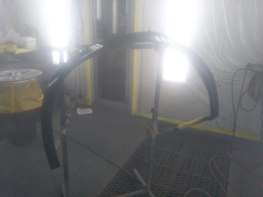 BMW、X3、G01、リアドア、クォーターパネル、アーチモール、キズ、凹み、修理、交換、塗装、