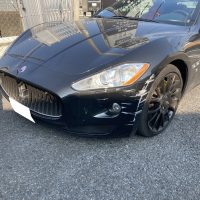 マセラティ、グランカブリオ、フロントバンパー、フロントフェンダー、キズ、凹み、変形、修理、塗装、