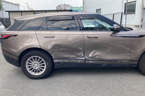 ランドローバー、ヴェラール、フロントドア、リアドア、クォーターパネル、キズ、凹み、修理、交換、塗装、