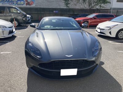 アストンマーチン、フード、凹み、修理、塗装、アルミパネル、