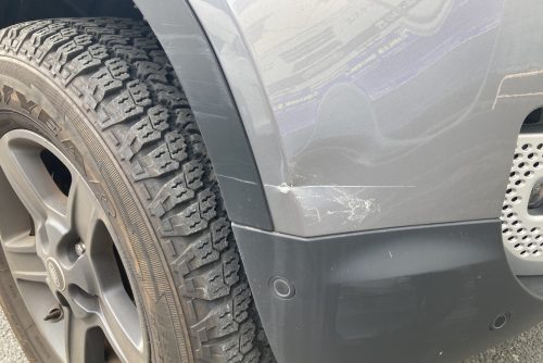 ランドローバー、ディフェンダー、左右フロントフェンダー、アーチモール、キズ、凹み、修理、交換、塗装、