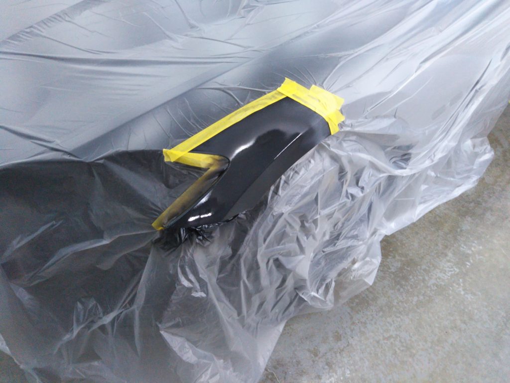 マセラティ、グランカブリオ、フロントバンパー、フロントフェンダー、キズ、凹み、変形、修理、塗装、