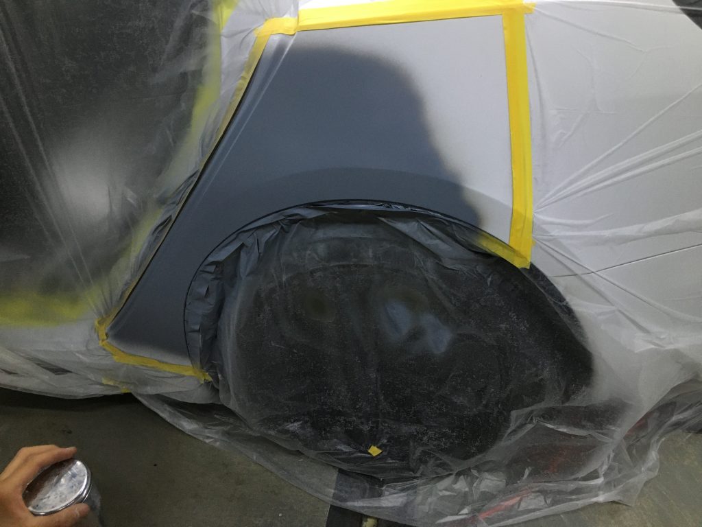 テスラ、モデル3、リアドア、クォーターパネル、キズ、凹み、修理、塗装、