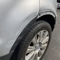 ランドローバー、イヴォーク、フロントフェンダー、フロントドア、リアドア、クォーターパネル、キズ、凹み、修理、交換、塗装、