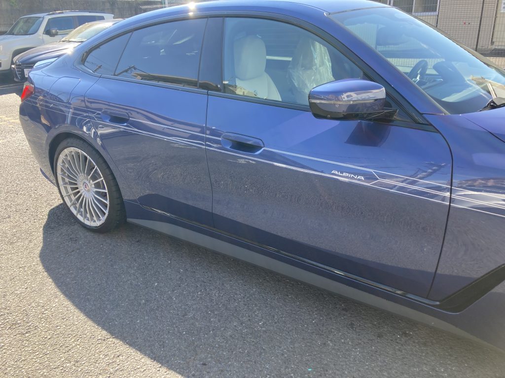 アルピナ、B4、リアドア、デコライン、キズ、修理、交換、