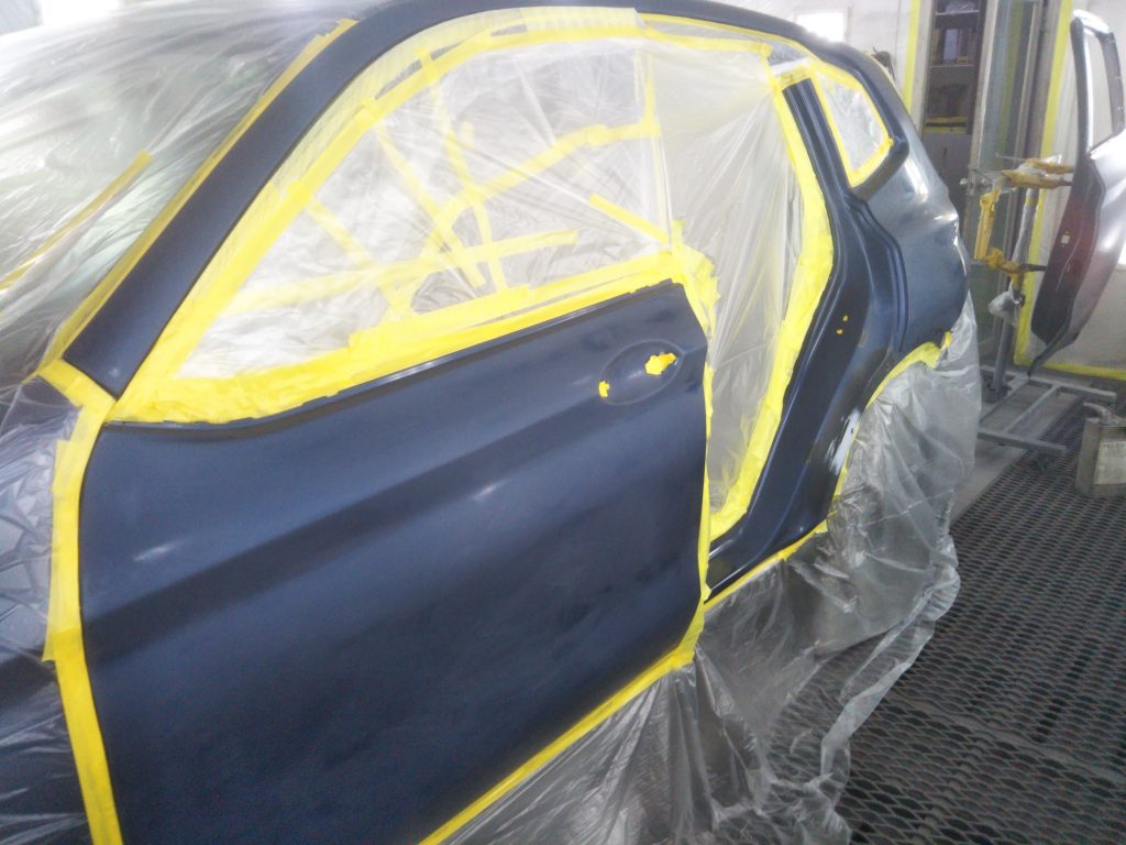 BMW、X3、G01、リアドア、クォーターパネル、アーチモール、キズ、凹み、交換、修理、塗装、