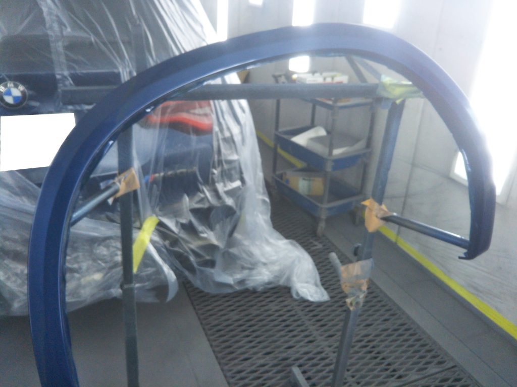 BMW、X3、G01、リアドア、クォーターパネル、アーチモール、キズ、凹み、交換、修理、塗装、