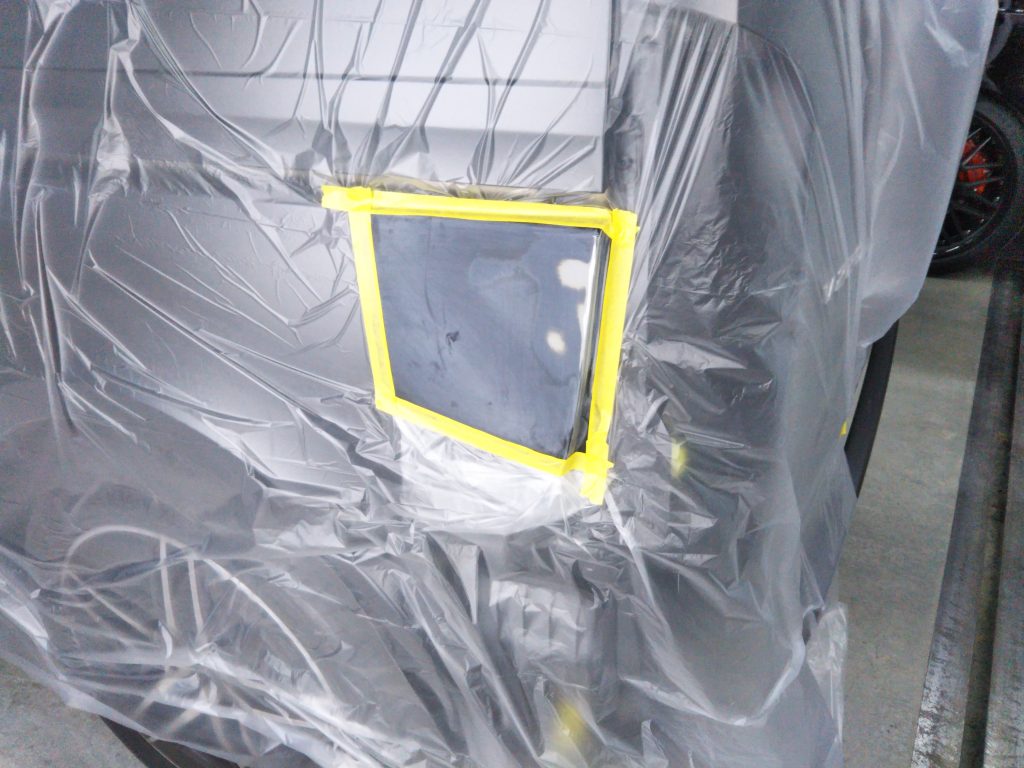 メルセデスベンツ、ベンツV、W447、クォーターパネル、リアバンパー、テールランプ、キズ、変形、割れ、修理、交換、塗装、