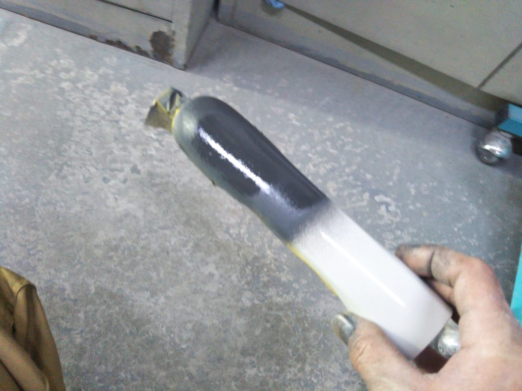 ジープ、レネゲード、リアドア、クォーターパネル、リアバンパー、キズ、凹み、修理、交換、塗装、