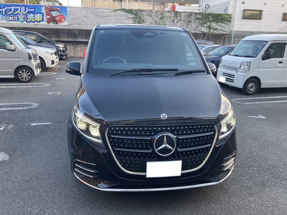 メルセデスベンツ、ベンツV、W447、クォーターパネル、リアバンパー、テールランプ、キズ、変形、割れ、修理、交換、塗装、