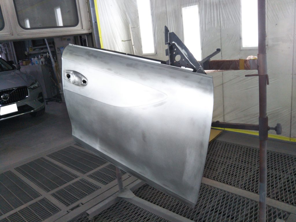 プジョー508、フロントドア、リアドア、クォーターパネル、キズ、凹み、修理、交換、塗装、